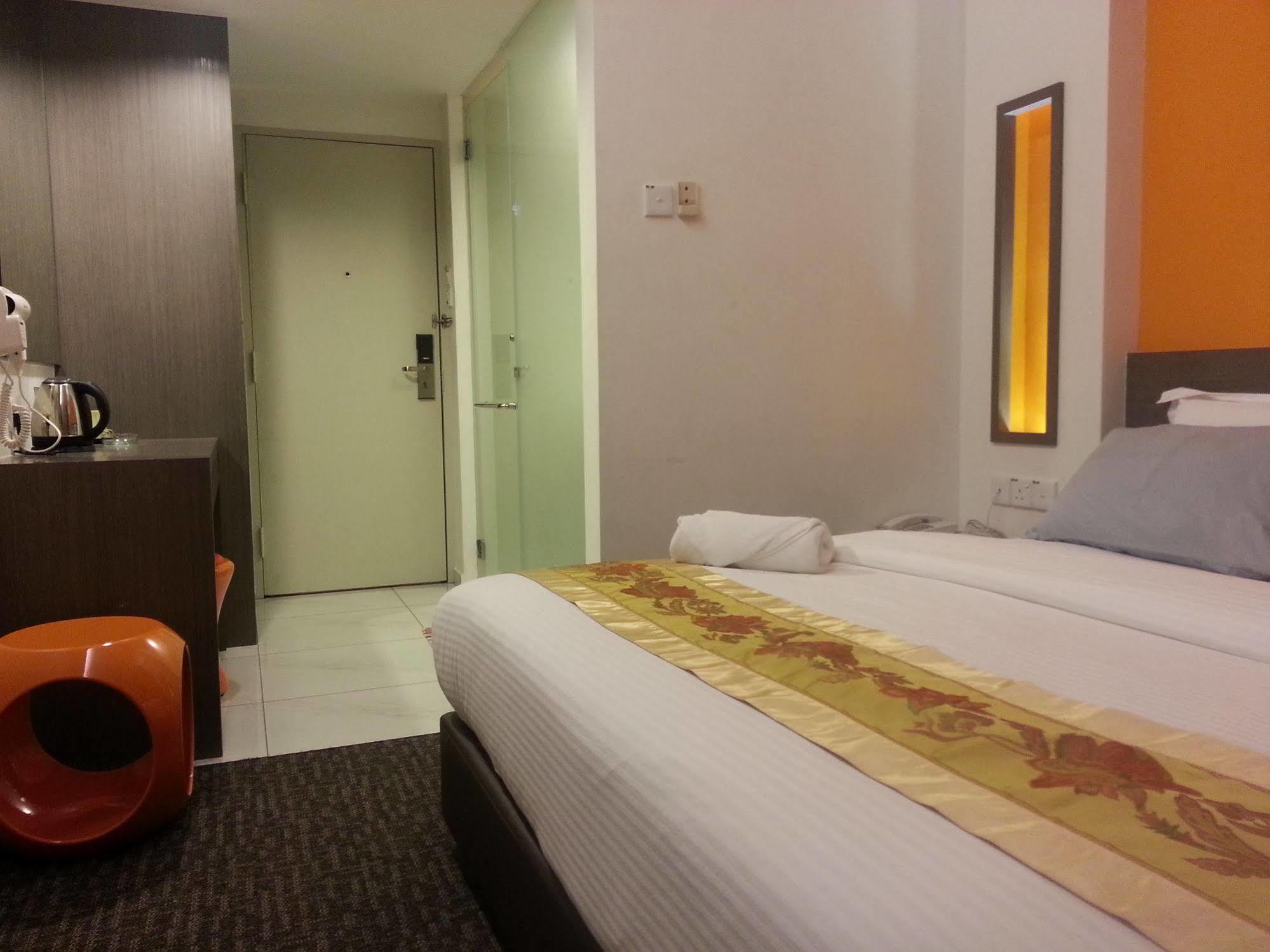 Hotel 193 Johor Bahru Bagian luar foto